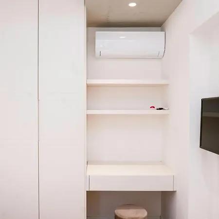 Vecchietti House *